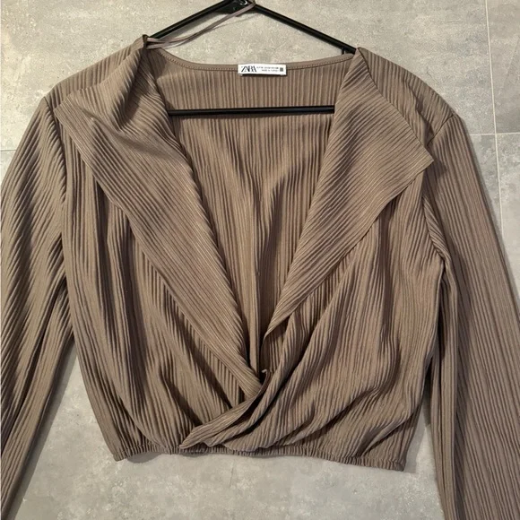 Zara Plisse Crop Top | M - Picture 5 of 6